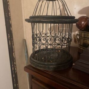 Decorative bird cage candle holder